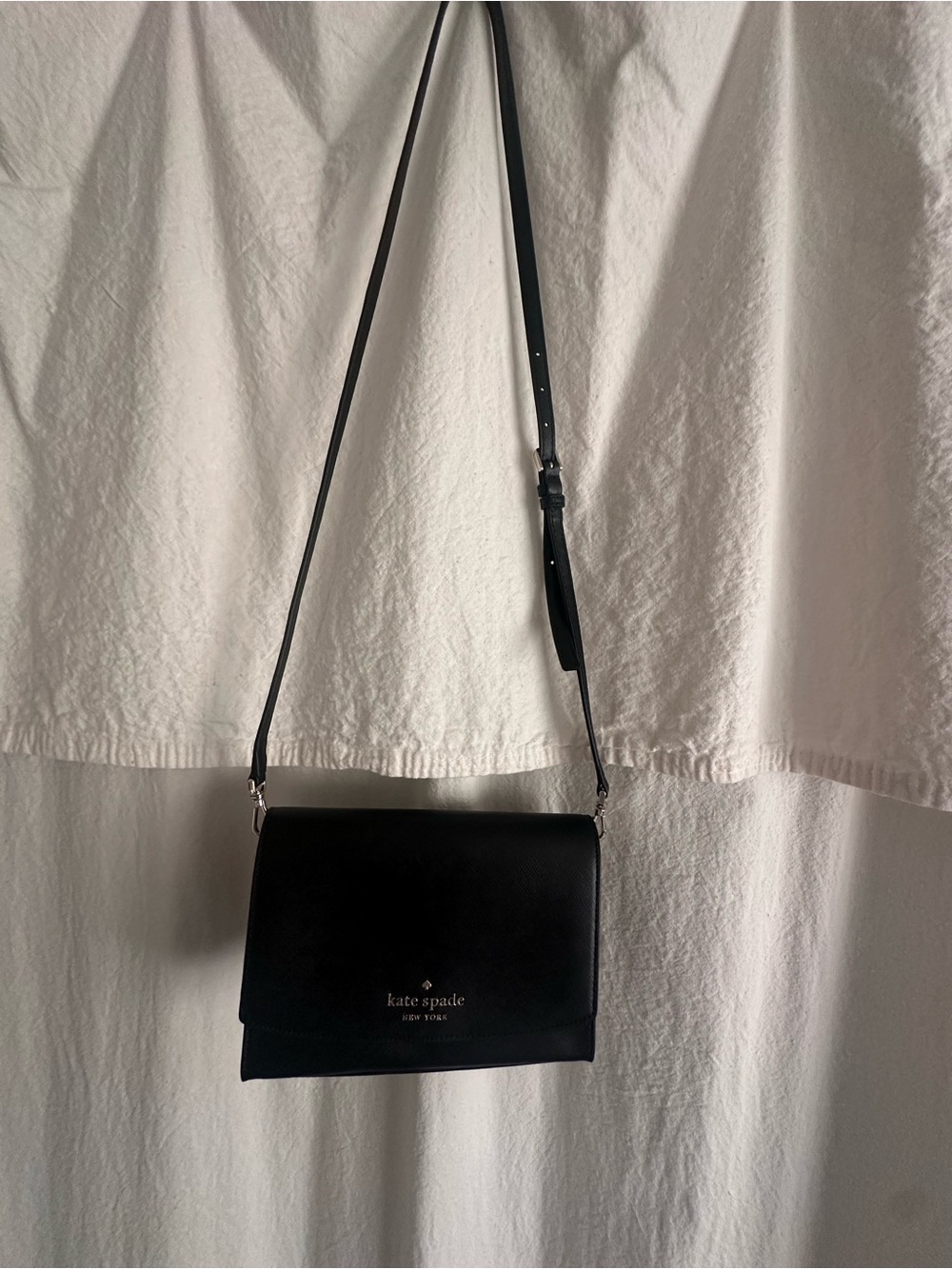 Kate Spade New York Crossbody Bag Black Gold Chain - Picture 5 of 8